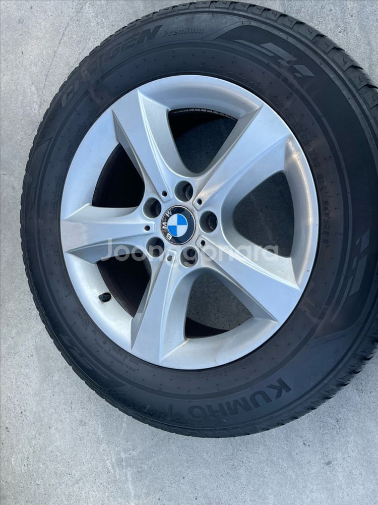 Bmw e70 x5 휠타이어--1