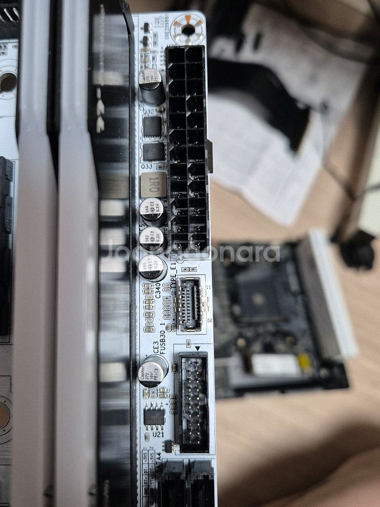 itx b450i 풀셋 팝니다--1