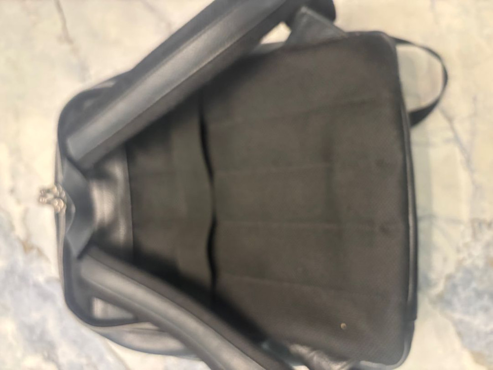 깨끗한 샘소나이트 소가죽 백팩 캐주얼 정장 최고급형 이미지