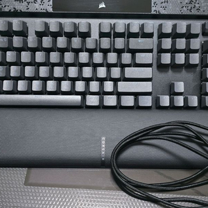 커세어 K70 MAX 기계식 키보드