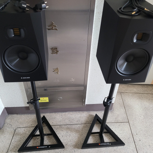 아담모니터스피커 ADAM T8V 2개 1조+받침대 직거