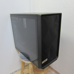 Fractal Design Meshify S2 강화유리