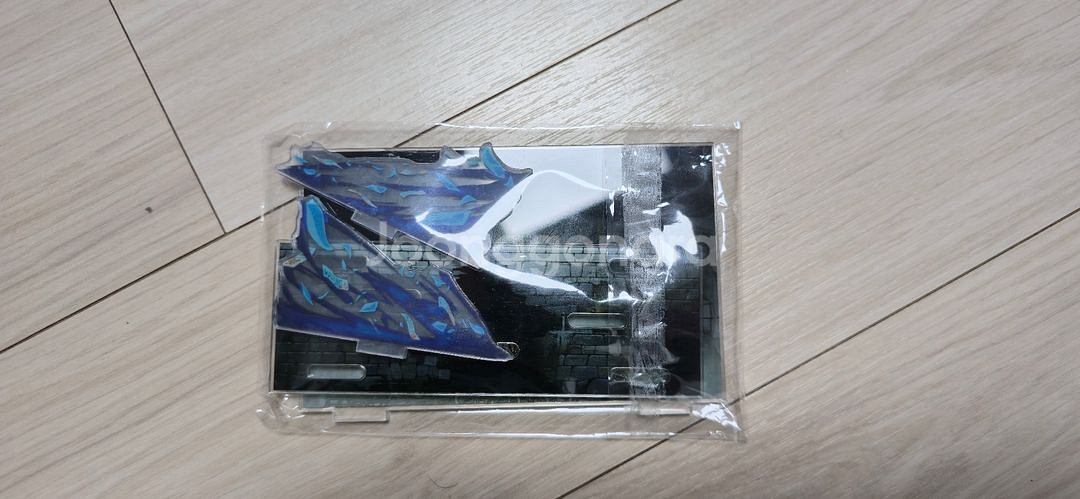 햄팡 라오루 검지 배경 아크릴 팝니다--0