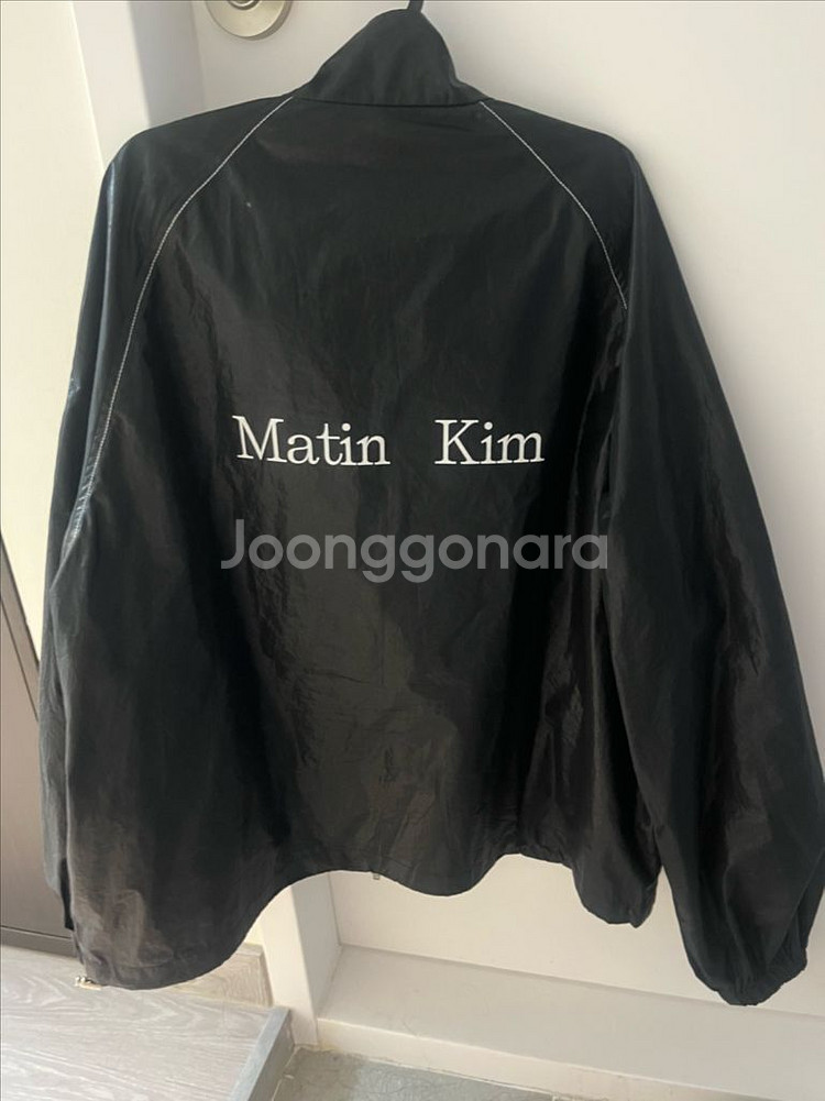 마뗑킴 로고 코팅 점퍼 자켓--2
