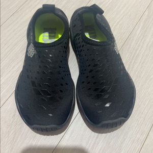 페기민 아쿠아슈즈 180