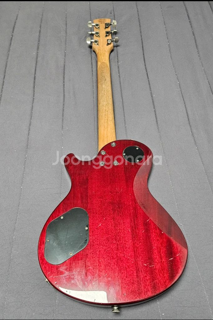 Charvel Desolation DS3--3