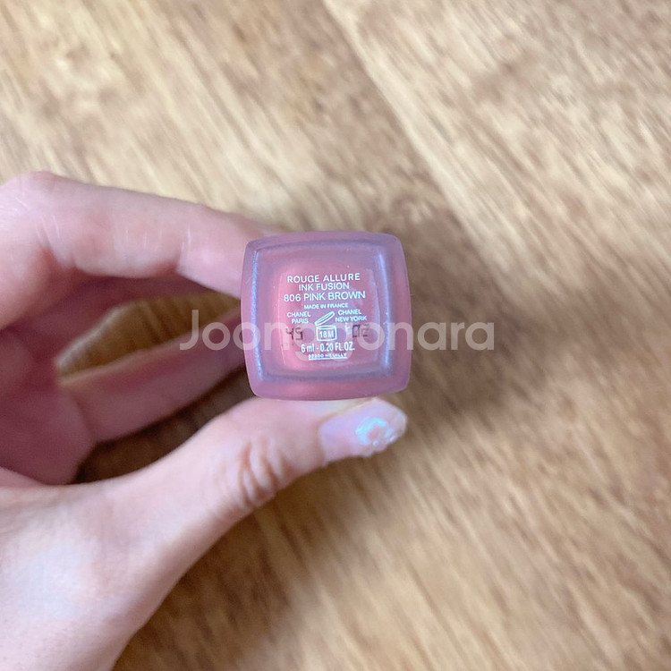샤넬 루쥬 알뤼르 잉크 퓨전 806 핑크브라운--2
