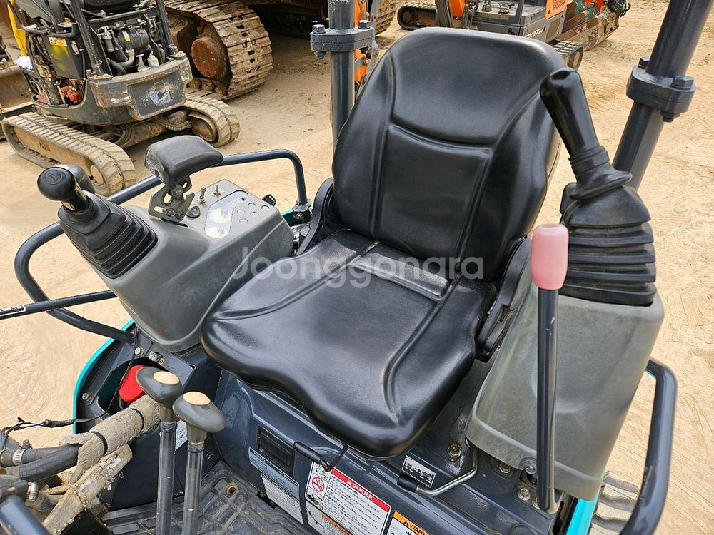 코벨코 SK17 2020년 코집 버캣3종 신품트랙--8