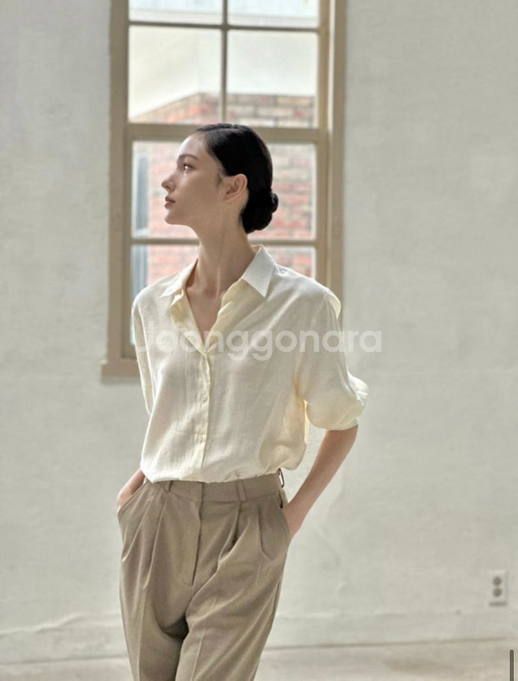 파리앤뉴욕 실켓 블라우스 (크림/ 차콜)--6