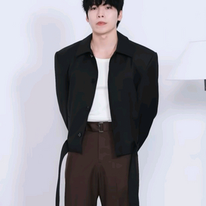 노이어/울 벨티드 크롭자켓/블랙/50/새상품