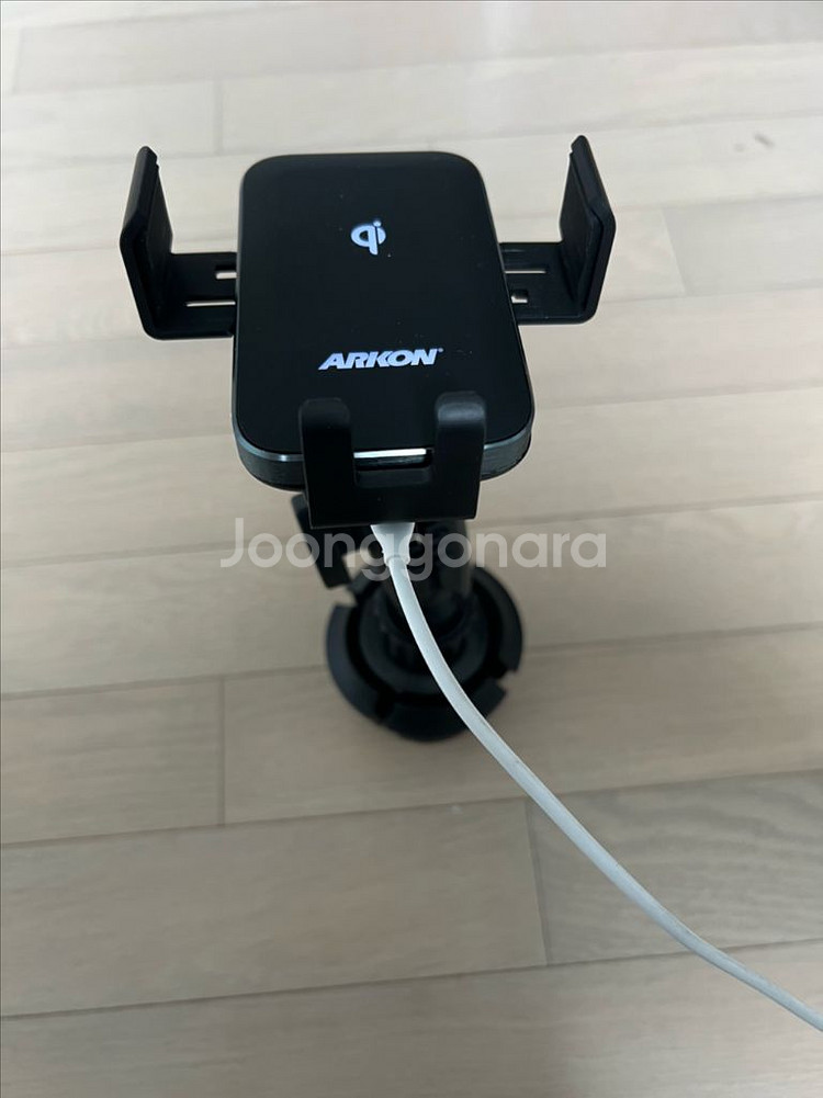 아콘 AWCRM323 차량용 컵홀더 충전기 판매합니다--2