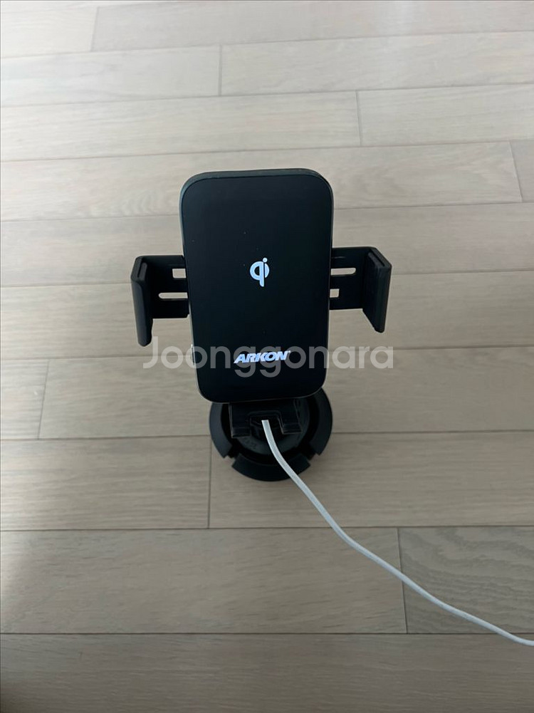 아콘 AWCRM323 차량용 컵홀더 충전기 판매합니다--3