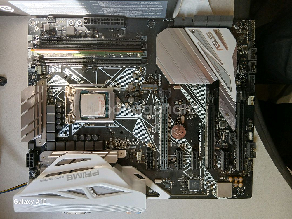 Z370 프라임 A 8기가 램--0
