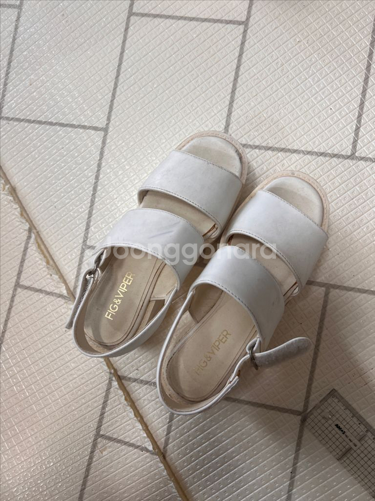 FIG&VIPER 플랫폼 샌들 아이보리 색상 S 사이즈--4