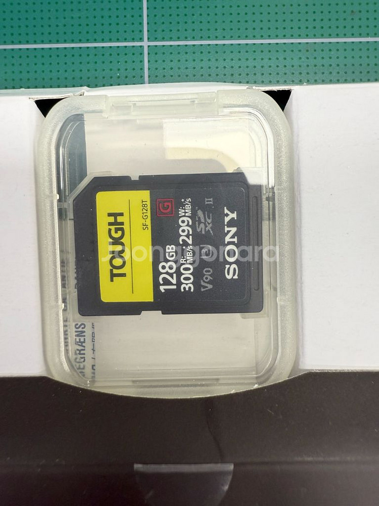 소니정품 SF-G128T 터프 V90 SD카드--1