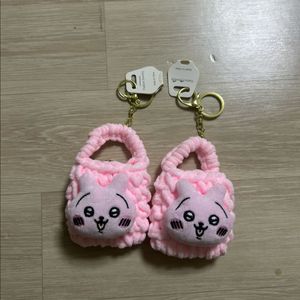 (새상품)치이카와 먼작귀 미니뜨개가방 에어팟케이스2개