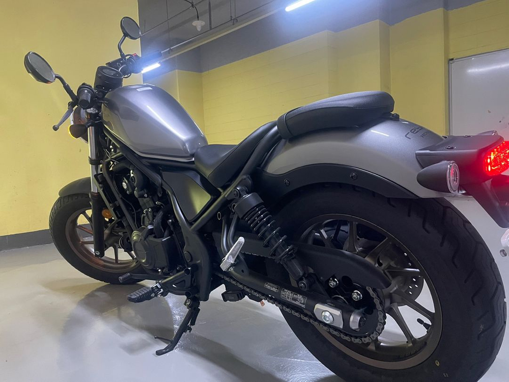 혼다 레블 500 오토바이 이미지