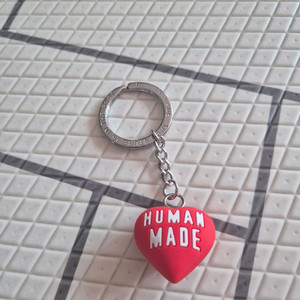 [민트급]HUMAN MADE 키링 하트러버