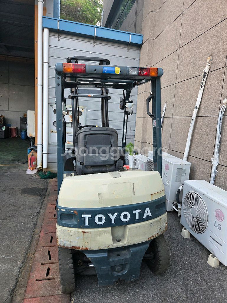 도요타 전동지게차 1.5T--0