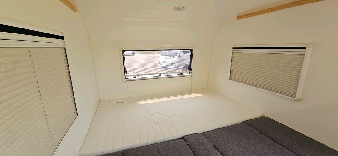 20년식 미니카라반 딜라이트 팝니다~~ 이미지