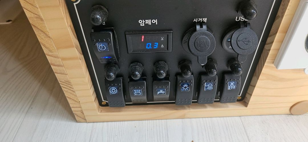 20년식 미니카라반 딜라이트 팝니다~~ 이미지