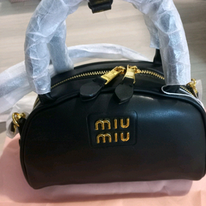 미우미우 토트백 단품 급처