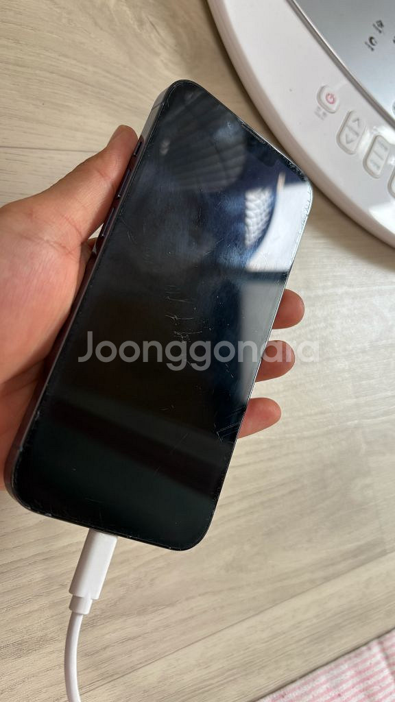 아이폰13pro--1