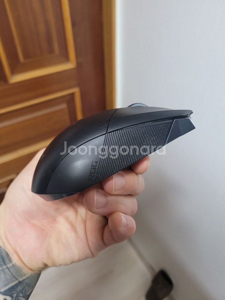 ASUS ROG 챠크람 무선마우스 팝니다--5
