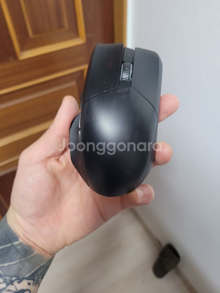 ASUS ROG 챠크람 무선마우스 팝니다--3