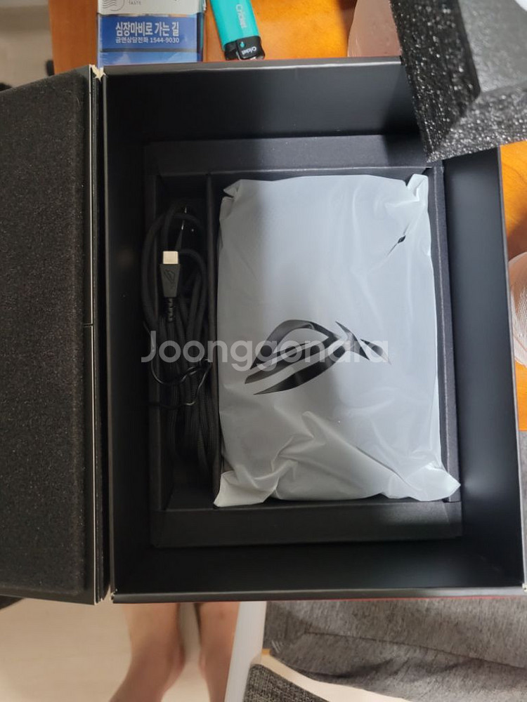 ASUS ROG 챠크람 무선마우스 팝니다--7