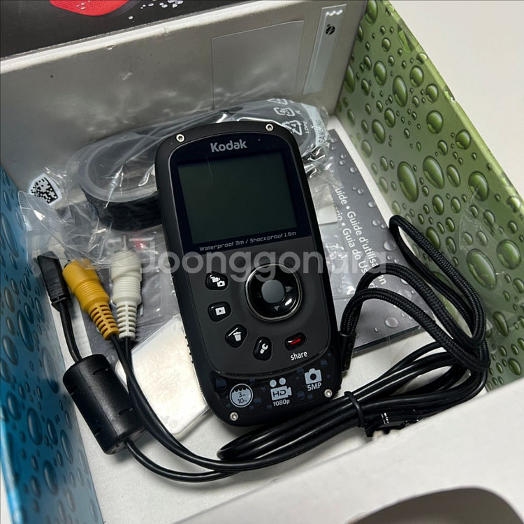코닥 ZX5 플레이 스포츠 캠코더 디카 카메라--1