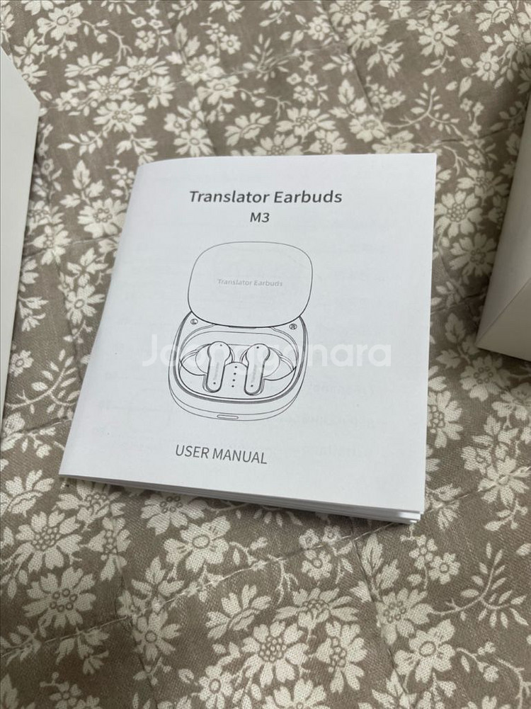 액션맨 동시실시간 AI 프리토킹 번역기 팝니다--1