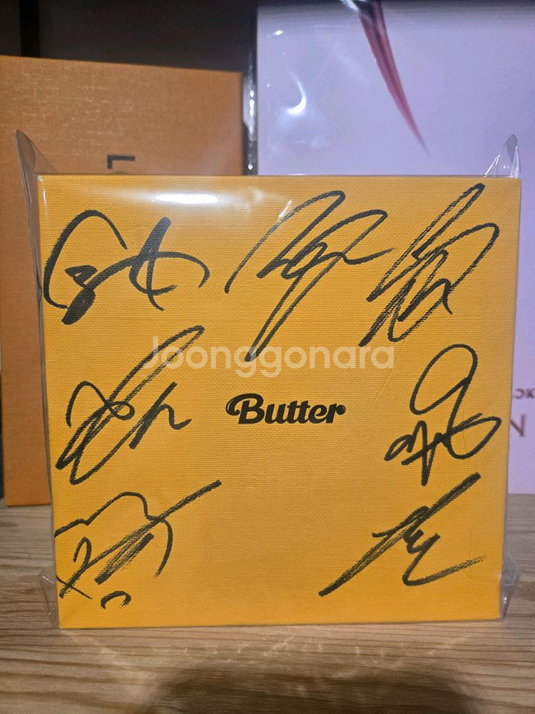 BTS Butter 친필싸인 팝니다--0