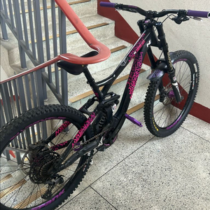 코멘샬 슈프림파크 다운힐 v3 풀샥 mtb 자전거