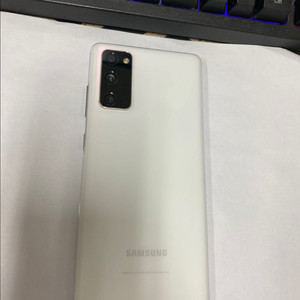 SK 갤럭시S20FE 화이트 외관SS급 128G무잔상급