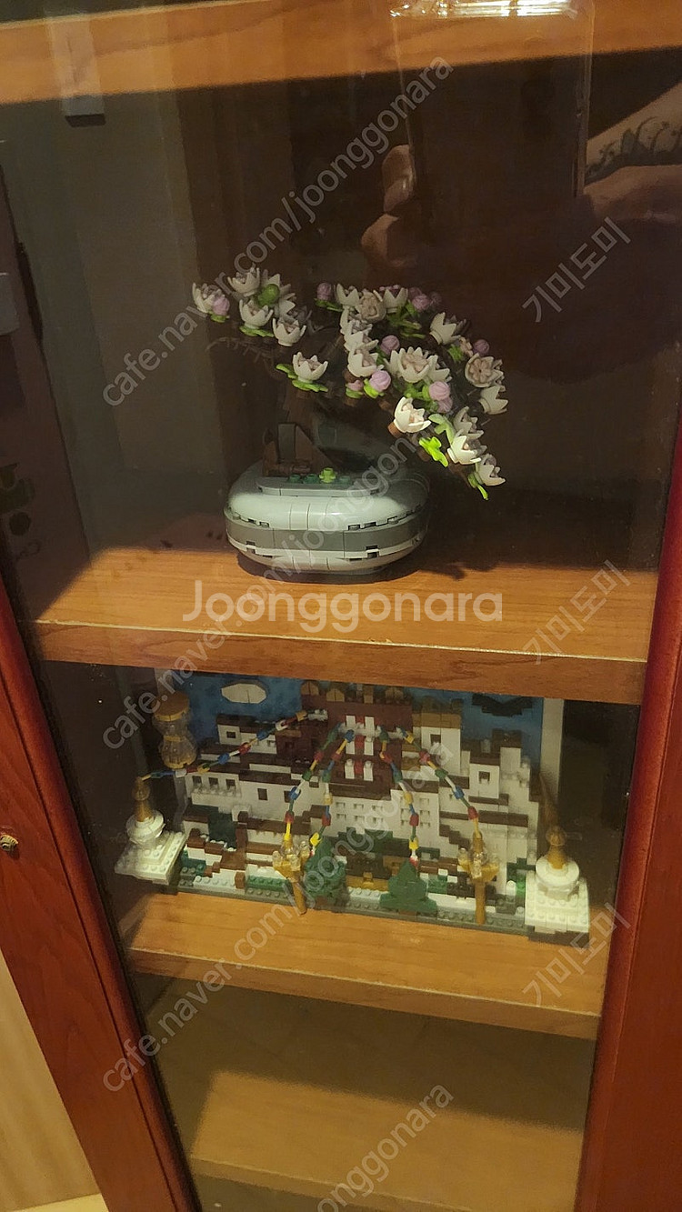 수원역 근방 미니 진열장--0