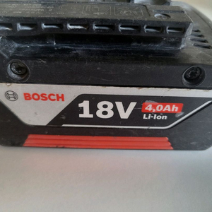 보쉬 bosch 18V 4암페어