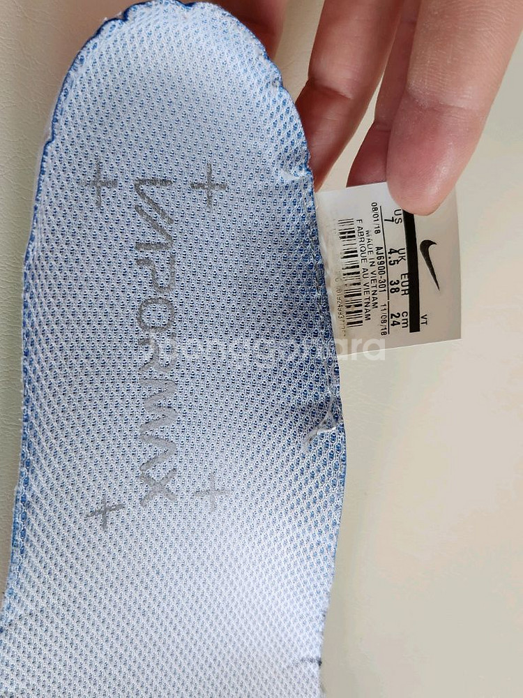 나이키 에어 베이퍼맥스 플라이니트 240mm--4