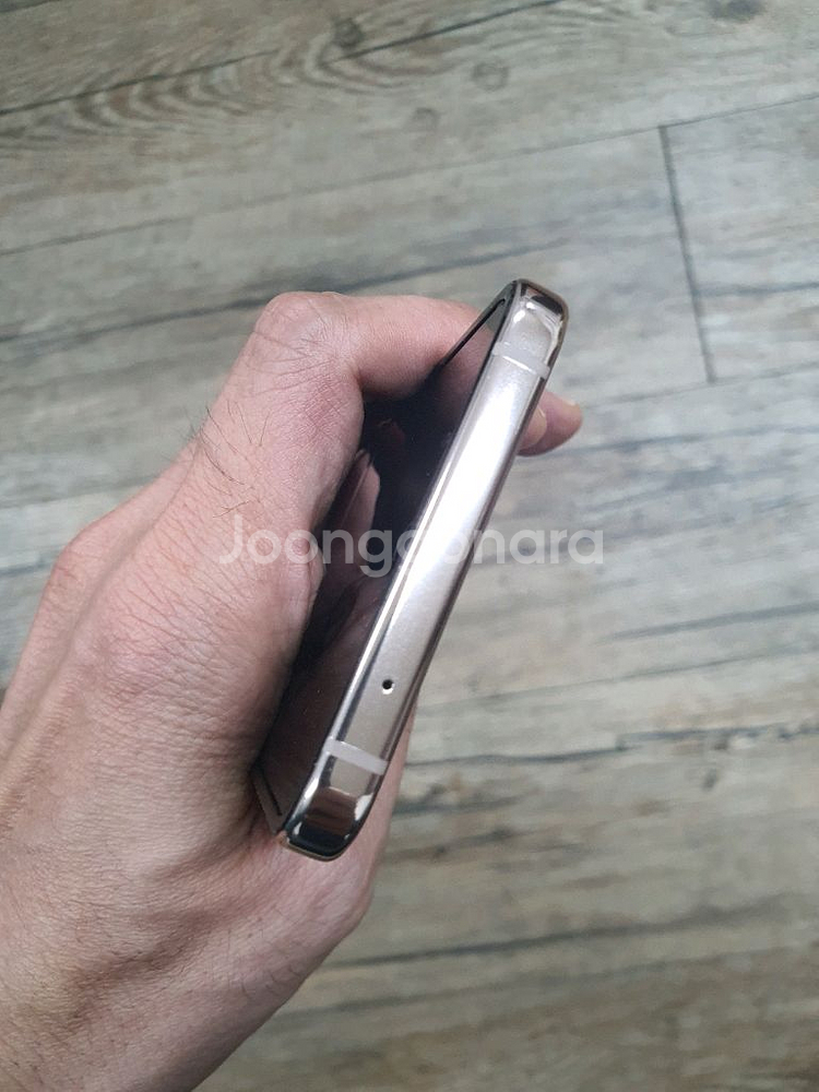 갤럭시Z플립4 부품용입니다--3