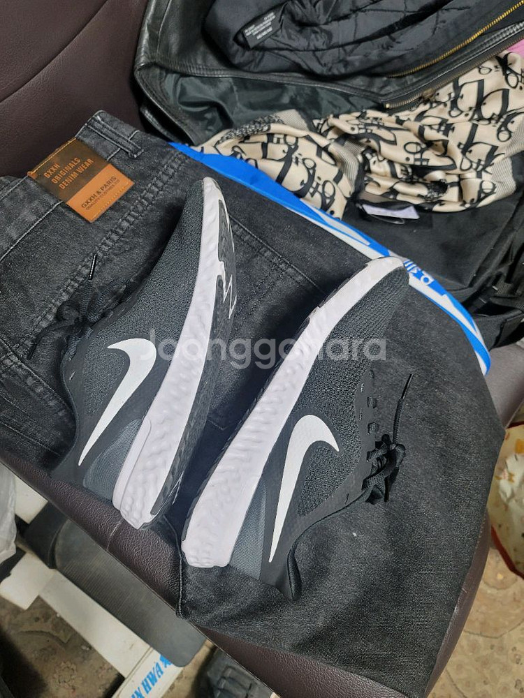 나이키 런닝화 245--4