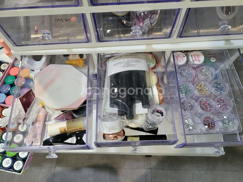 다양한 네일 재료(파우더 글리커 파츠 엠보젤 등)--5