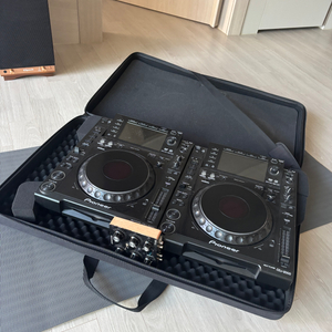 파이오니아 CDJ-2000 플레이어 2개