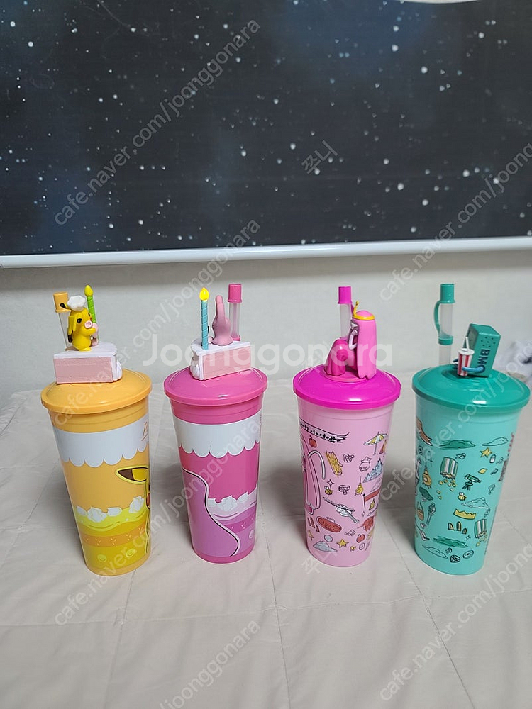 cgv 콜드컵 조명 도장 스템프 피규어 포함--4