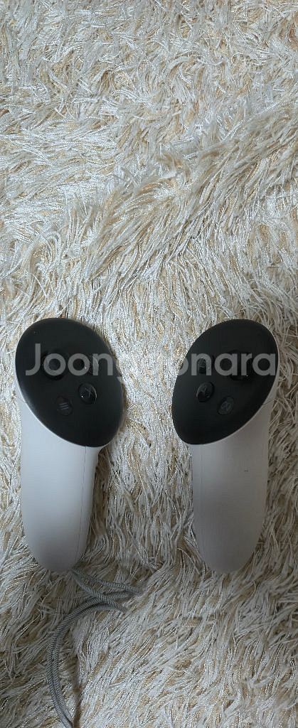 메타퀘스트3 컨트롤러 양쪽 팔아요--0