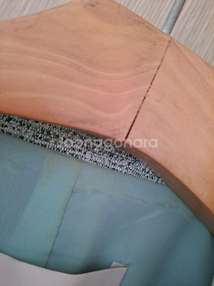 지고트 트위드자켓--4