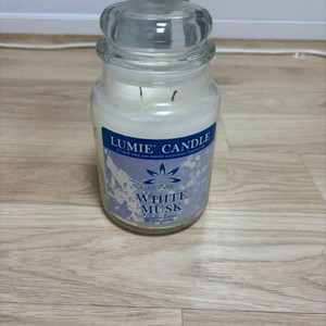 LUMIE WHITE MUSK 캔들