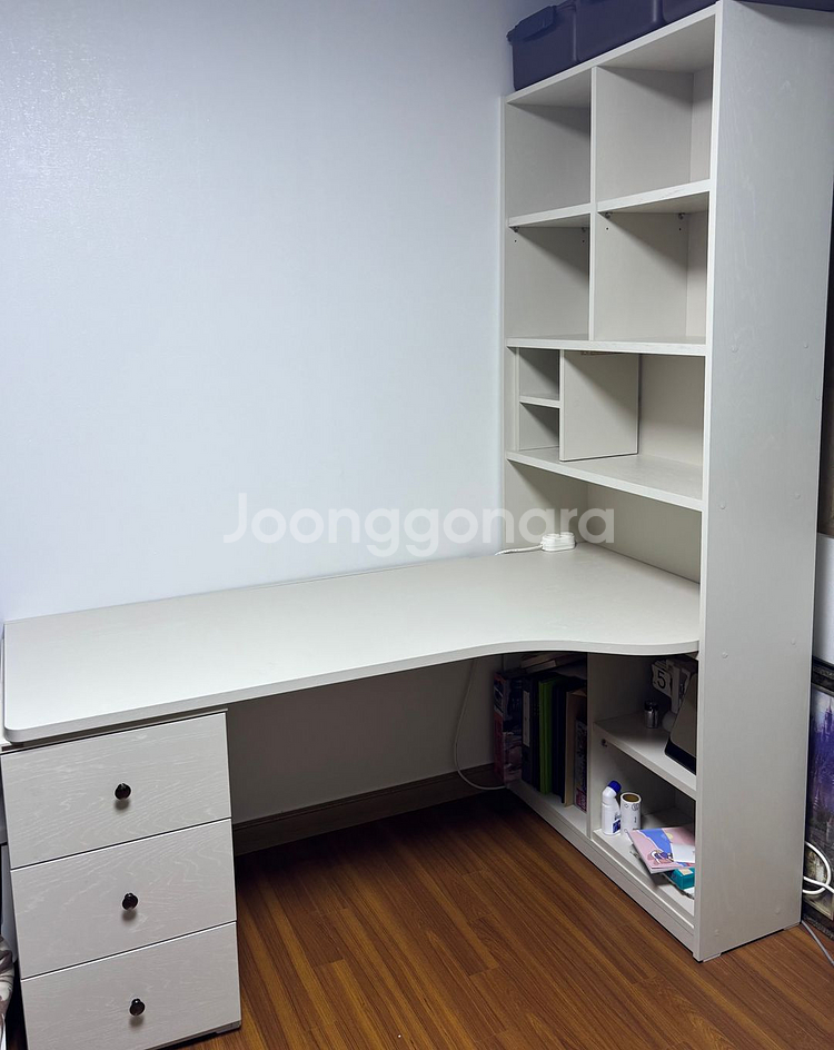 책상•책장세트 판매합니다--3