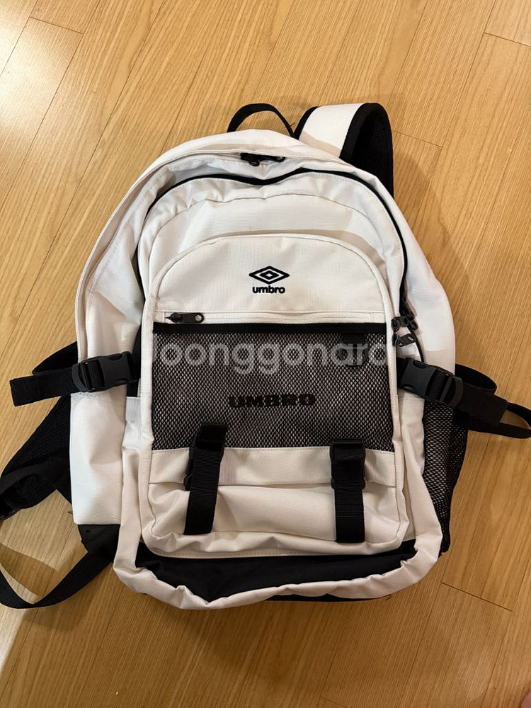 엄브로 백팩 28L--0