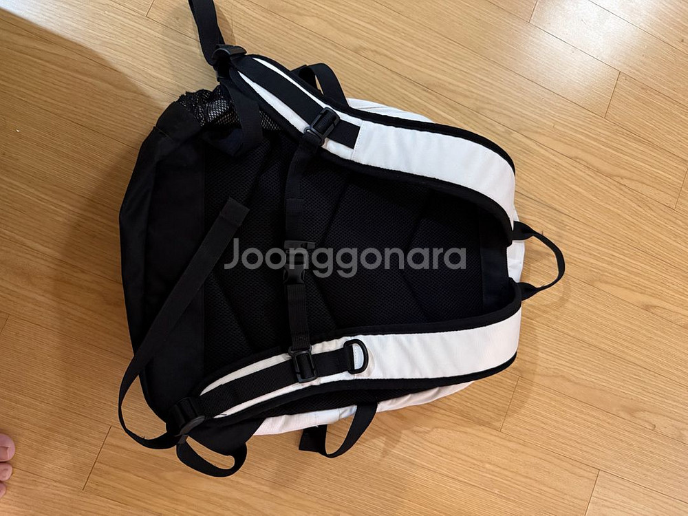 엄브로 백팩 28L--1