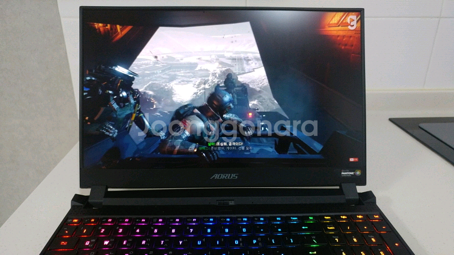 기가바이트 어로스 고성능 게이밍 노트북/240Hz--4
